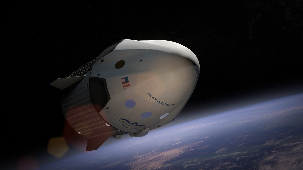 spacex-693229_1280